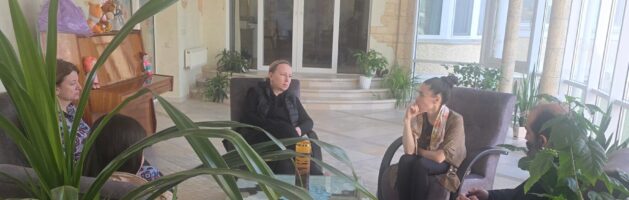 Мы сопровождаем наших подопечных в процессе реабилитации