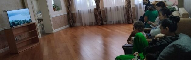В нашем Центре «Светлая обитель» проходят кинопоказы для подопечных