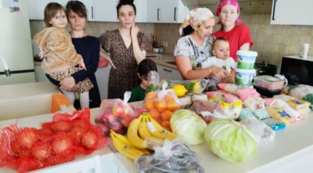 Наши подопечные обеспечены всем необходимым во время проживания в Светлой Обители